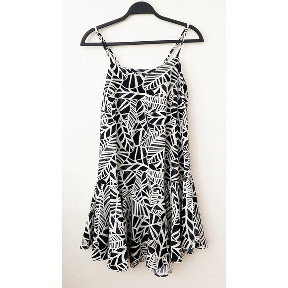 Whit Two Anthropologie Women's Claudia Swing Black White Leaf Print Mini Dress - Picture 4 of 9